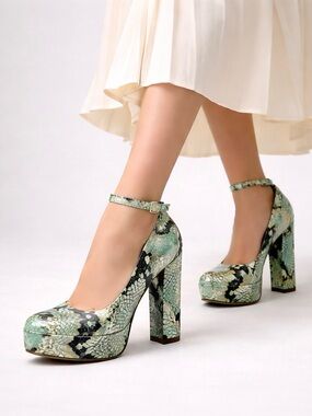 Peter Kaiser Snakeskin Platform Pumps With Ankle Straps Size 7